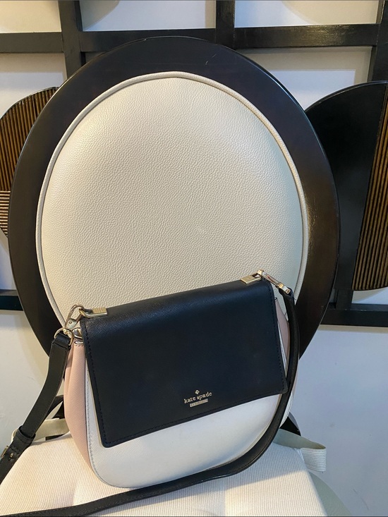 kate spade Handbags - kate spade Two-Tone Black, Cream & Pink Crossbody Saddle Bag